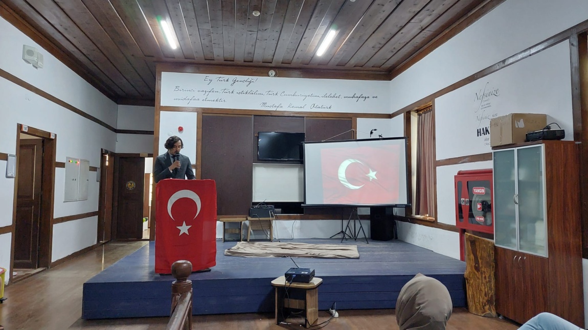 12 Mart İstiklal Marşı'nın Kabulü ve Mehmet Akif Ersoy'u Anma Günü Töreni Yapıldı.